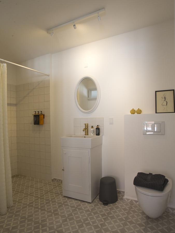 Kyhns Guesthouse เฮลซิงเงอร์ ภายนอก รูปภาพ
